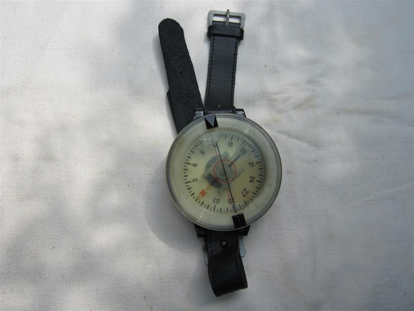 WW2 Luftwaffe Pilot's Wrist Compass AK39